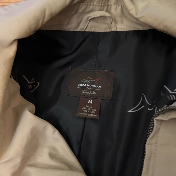 jacket - Picture 2 of 3